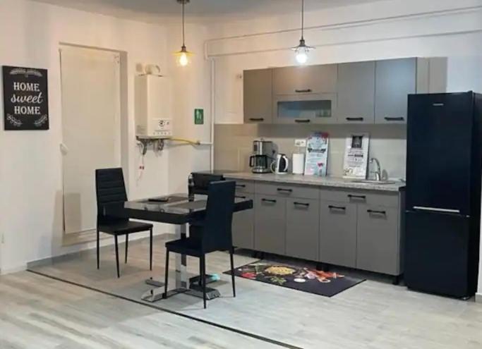 Chic Apartament Complex Inamstro Ясси Екстер'єр фото